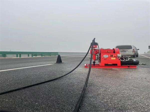 肥乡马路路基路面开裂下沉注浆加固灌浆